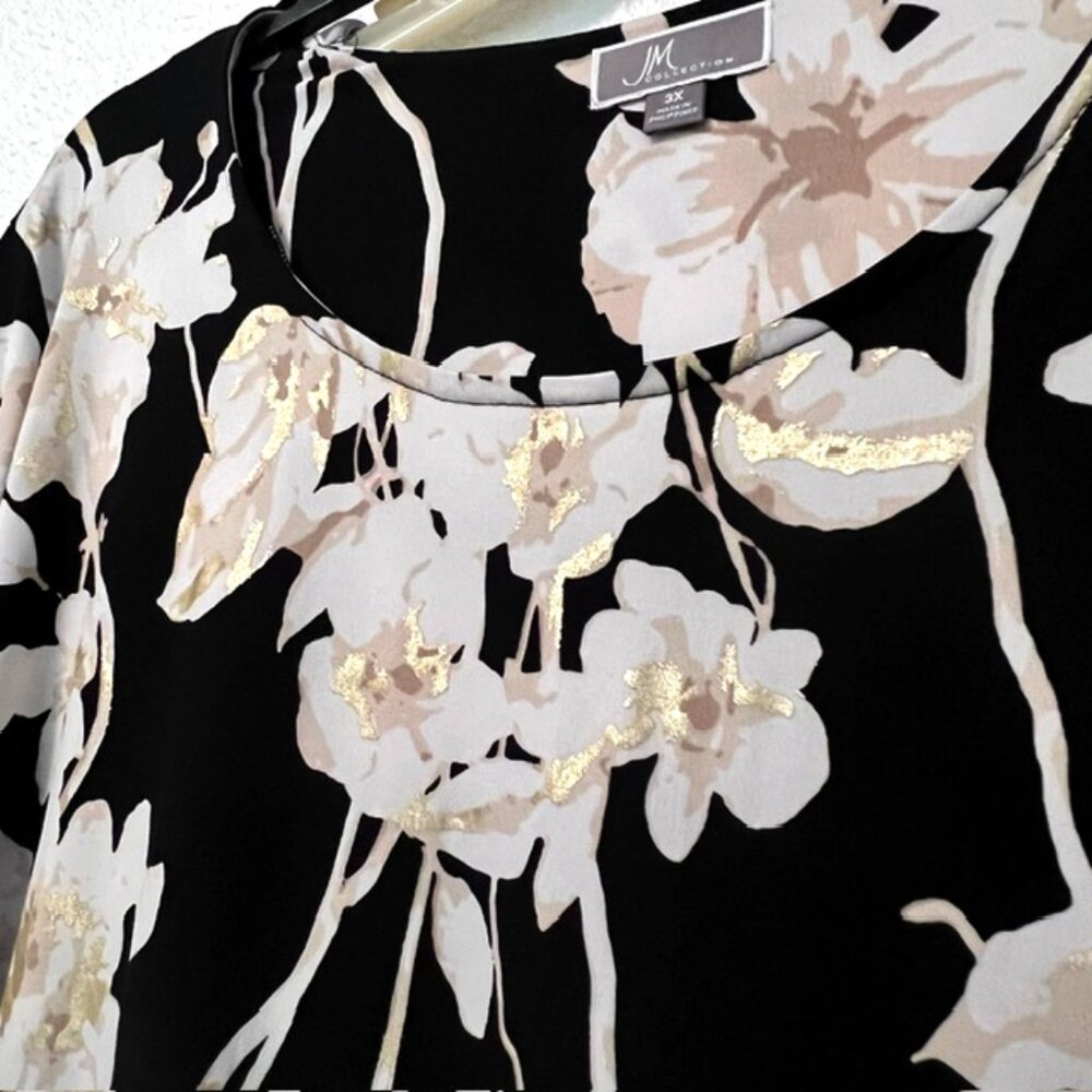 JM Collection Woman tunic, with Gold foil print accents and Studded Split-Sleeve - Picture 5 of 13